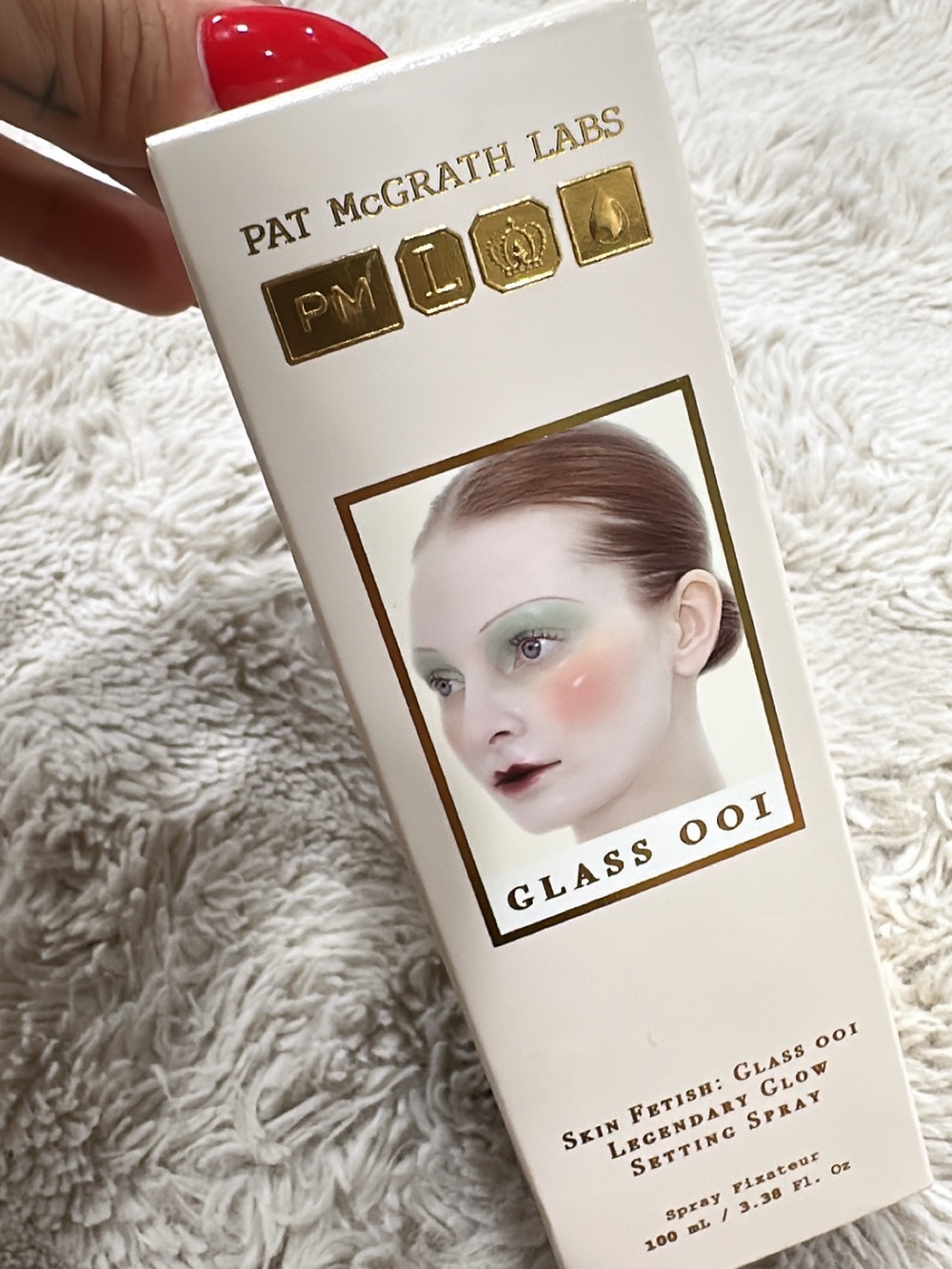 Pat McGrath Glass 001 Legendary Glow Setting Spray - White & Gold Box